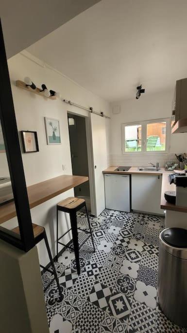 Maisonnette Avec Jardin Proche Paris Saint-Mandé Eksteriør bilde